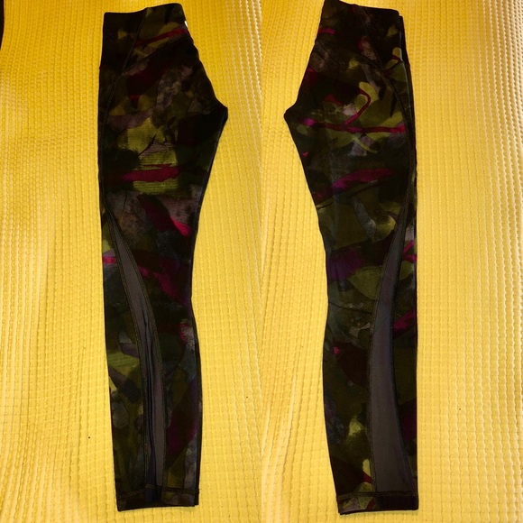 Lululemon Leggings - Train Times 25” - Picture 4 of 5